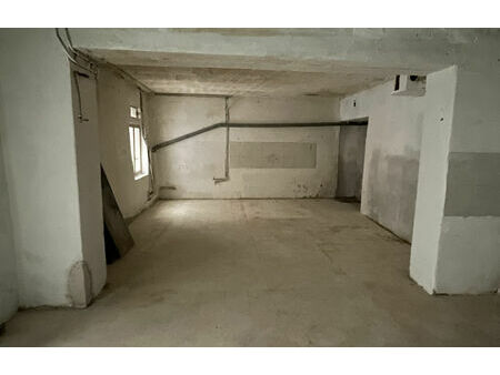 vente commerce 90 m² nîmes (30000)