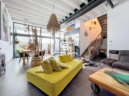 maison style loft aux prestations haut de gamme