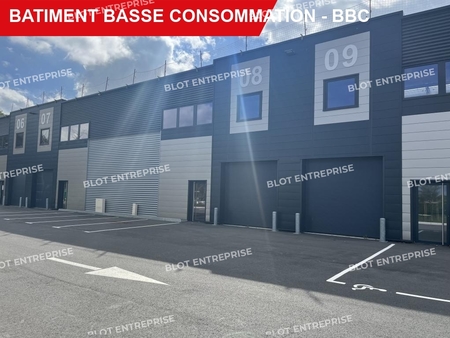 location d'entrepôt de 331 m² à quimper - 29000