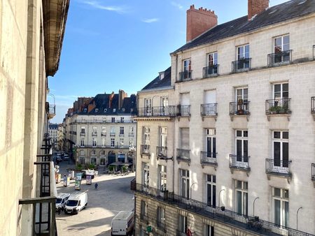 graslin - en étage élevé  bel appartement familial lumineux e