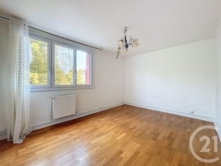 appartement f4 à louer - 4 pièces - 63 17 m2 - ste genevieve des bois - 91 - ile-de-france