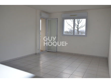 à louer  appartement d'une surface habitable de 54 97 m²  3 pièces à poitiers (86000).