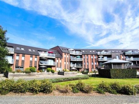 chouette appartement 2 chambres  terrasse et emplacement par