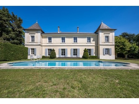 château à vendre à pérouges