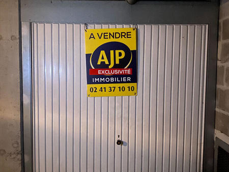 vente garage et parking à angers (49000) : à vendre / 12m² angers