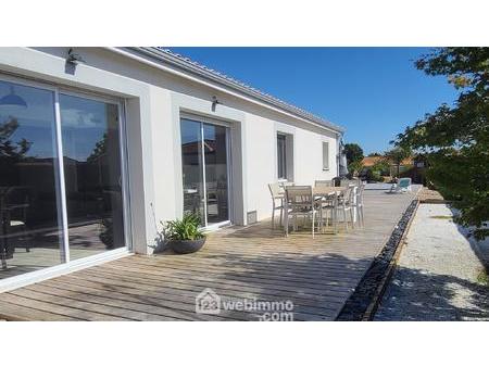 vente maison piscine à talmont-saint-hilaire (85440) : à vendre piscine / 130m² talmont-sa