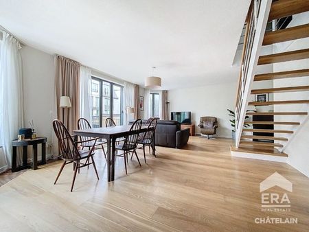 quartier louise – duplex 3 ch + terrasse et parking !