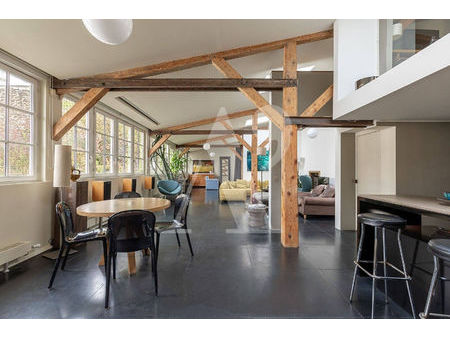 loft en fond de cour dans copropriété raffinée paris 11è