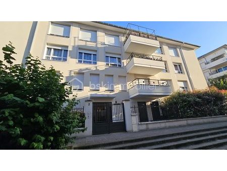 vente appartement 1 pièce 76 m²