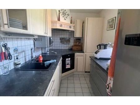 location appartement  46.63 m² t-1 à gex  1 250 €