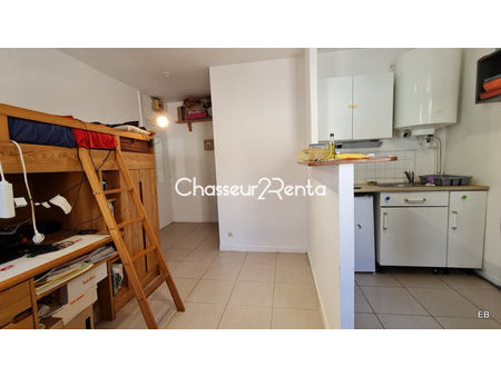 studio 21m2 à vendre loué