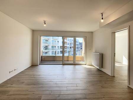 appartement à louer à molenbeek-saint-jean € 1.500 (kvxic) - home invest belgium | zimmo