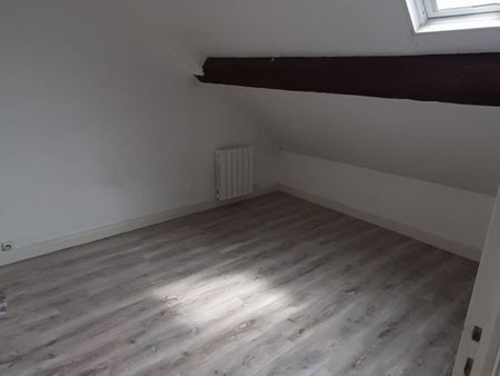 location appartement 2 pièces de 31 m² à nantes (44100)