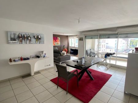 appartement lumineux de 95 m² à 2 min de la place de jaude - clermont-ferrand