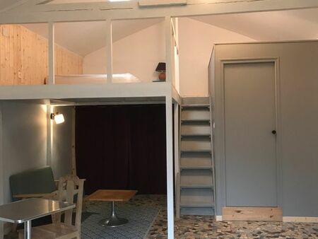 studio meublé 28 m2 avec mezzanine de 7 m2