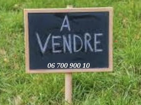 vente terrain 1072 m²