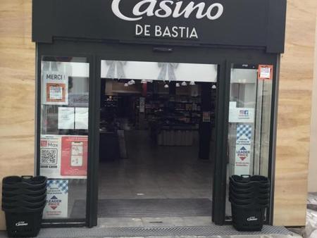 fonds de commerce bastia centre ville 260000€