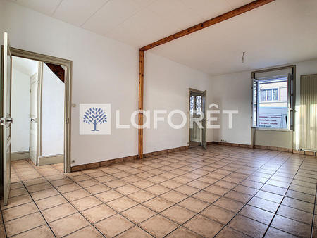 location maison à thouars (79100) : à louer / 85m² thouars