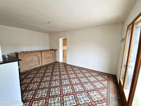 maison 6 pièces 110 m²