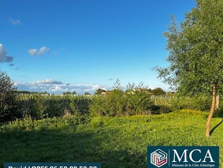 vente terrain 700 m²