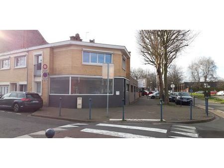 immeuble 6 pièces 143 m²