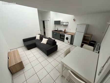 logement au calme avec jardin