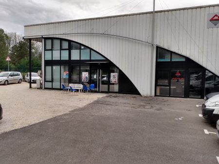 vente locaux professionnels 6 pièces 1240 m²