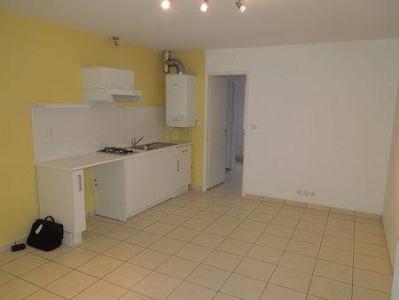 location appartement 2 pièces 32.08 m²