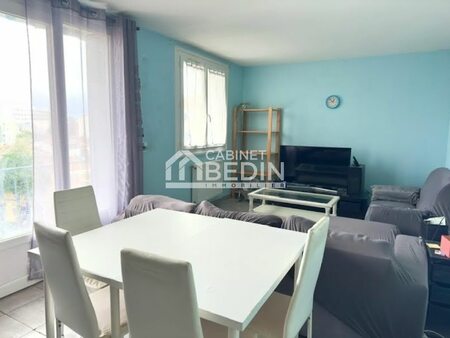 location meublée appartement 3 pièces 65.4 m²