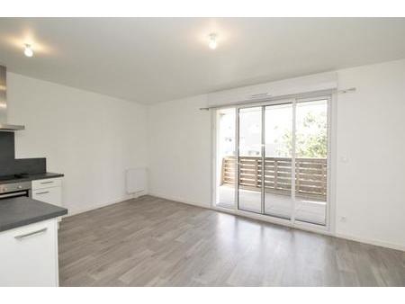 location appartement 2 pièces à saint-nazaire (44600) : à louer 2 pièces / 46m² saint-naza