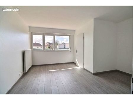 location studio 25m²