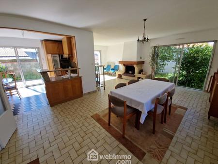 vente maison à la roche-sur-yon (85000) : à vendre / 114m² la roche-sur-yon