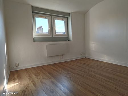 appartement t2 refait a neuf