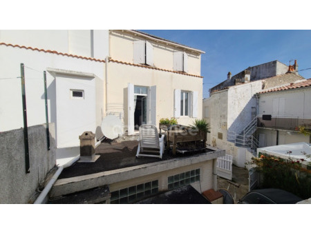 maison à vendre saint georges de didonne 7 pièce(s) 177m2 223 000€