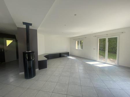 location maison à entrelacs (73410) : à louer / 148m² entrelacs