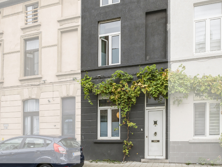 huis te koop in gent met 2 slaapkamers