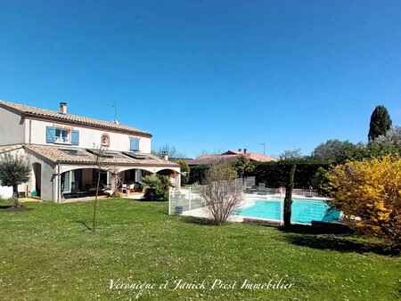 maison de luxe à vendre à sainte-foy-d'aigrefeuille