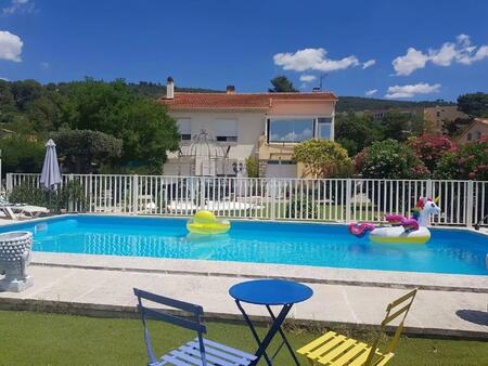 draguignan - maison spacieuse de 2 appartements et piscine