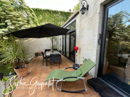 maison à vendre salon de provence 8 pièce(s) 174m2 610 000€