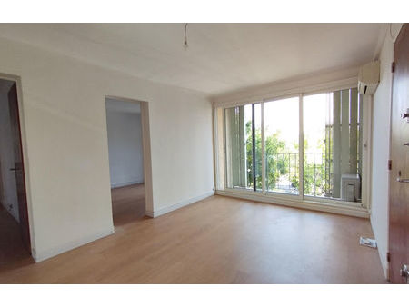 location appartement 3 pièces 52 m² marseille 13 (13013)