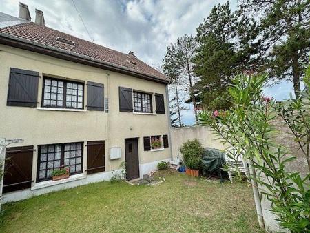 vente maison à quettreville-sur-sienne (50660) : à vendre / 166m² quettreville-sur-sienne