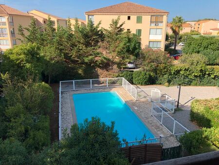 studio dans résidence avec piscine