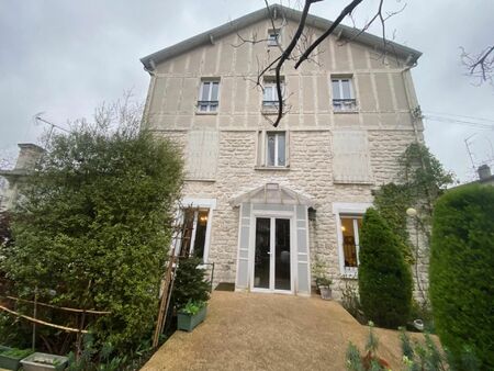 vente maison 10 pièces 350 m2 à saint-maur-des-fossés