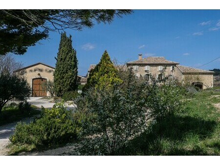 maison de luxe à vendre à valréas