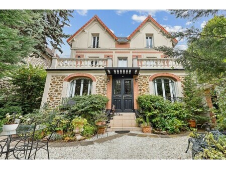 maison de luxe à vendre à saint-maur-des-fossés