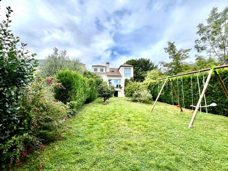 maison de luxe à vendre à saint-cloud