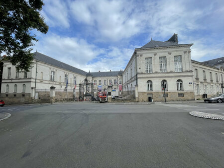 nantes - hotel de ville - grand t2 63m2