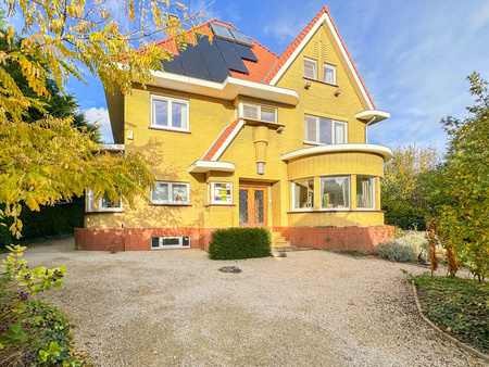 huis te koop in ronse met 7 slaapkamers