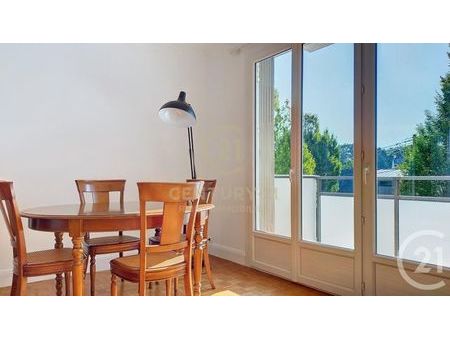 appartement à louer - 4 pièces - 77 35 m2 - rennes - 35 - bretagne