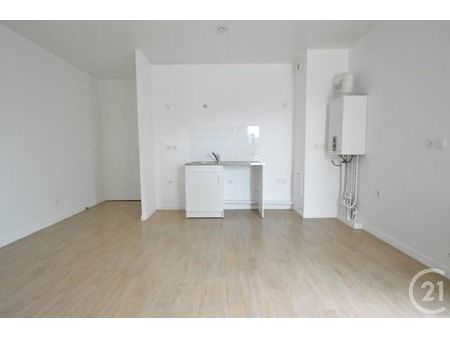 appartement f2 à louer - 2 pièces - 41 91 m2 - la plaine st denis - 93 - ile-de-france